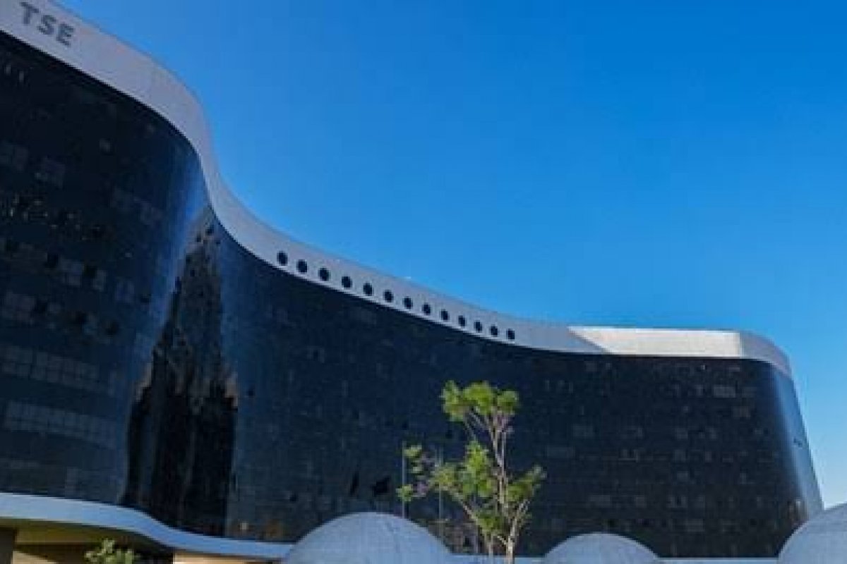 Tribunal Superior Eleitoral reforça o número de ministros que examinam ações contra propagandas eleitorais