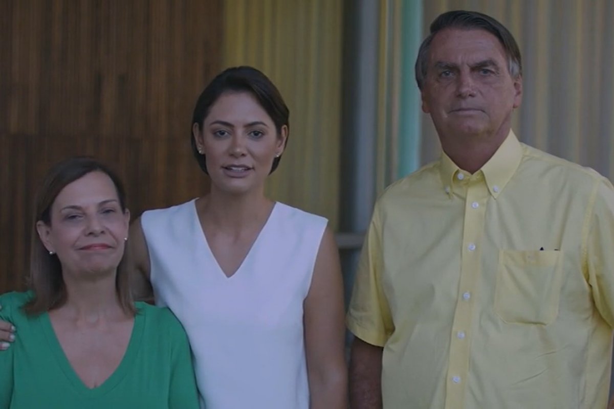 Vídeo: Bolsonaro pede desculpa a venezuelanas por palavras tiradas de contexto em podcast