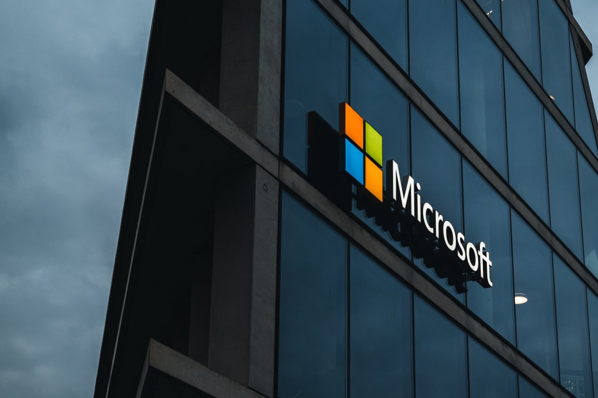 Milhares de funcionários da Microsoft são demitidos em vários países