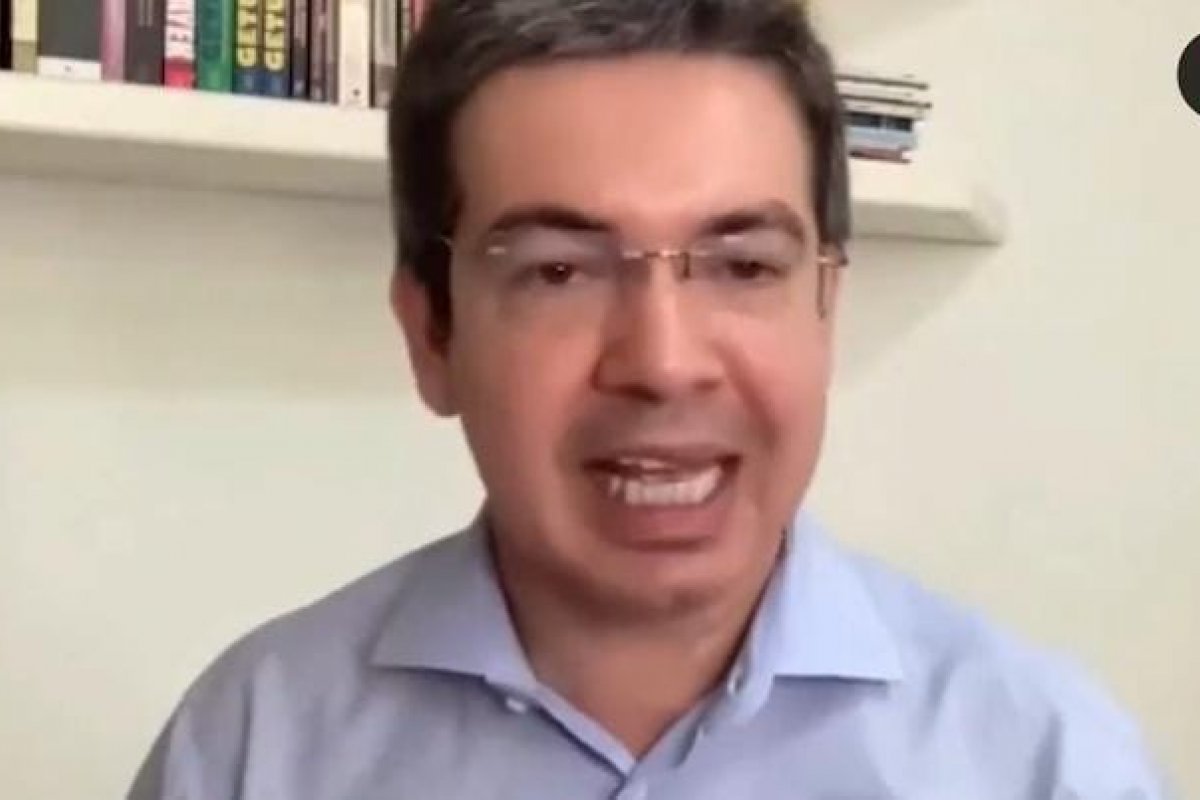 Vídeo: Randofle desafia STE e propaga fake news por meio da militância petista