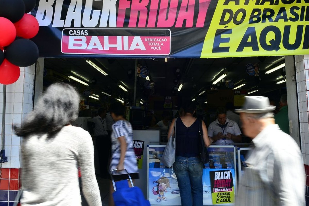 Black Friday 2022: mais de 78% dos brasileiros pretendem fazer compras pela internet