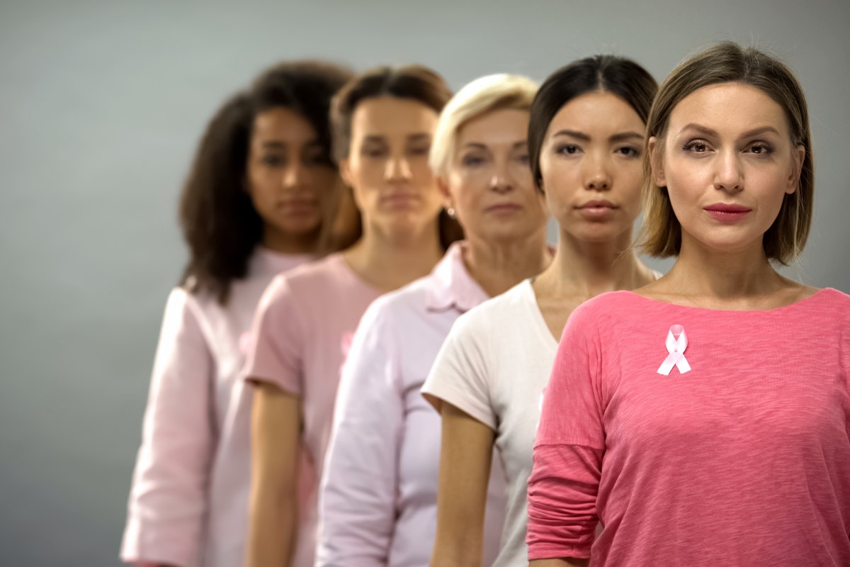 Câncer de mama em jovens cresce e são mais agressivos, afirma especialista