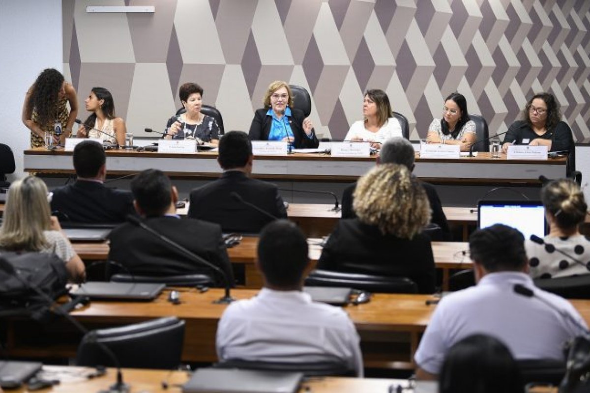 Na Câmara, oficiais de Justiça pedem mais proteção