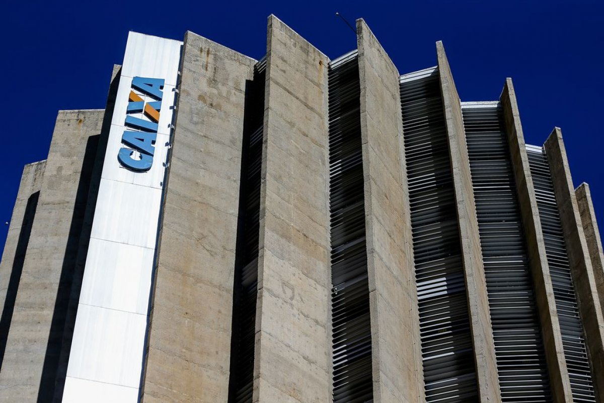 TCU pede informações à Caixa sobre o empréstimo consignado do Auxílio Brasil