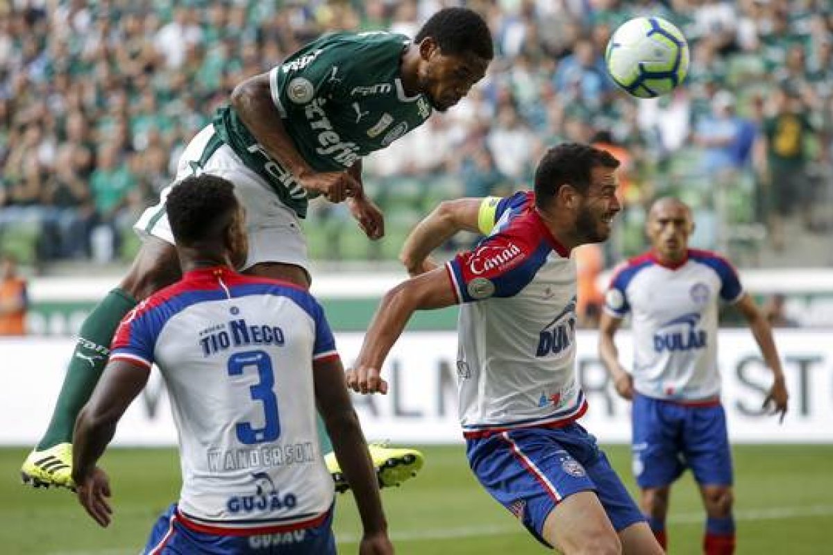 Bahia enfrenta o Palmeiras neste domingo (17)