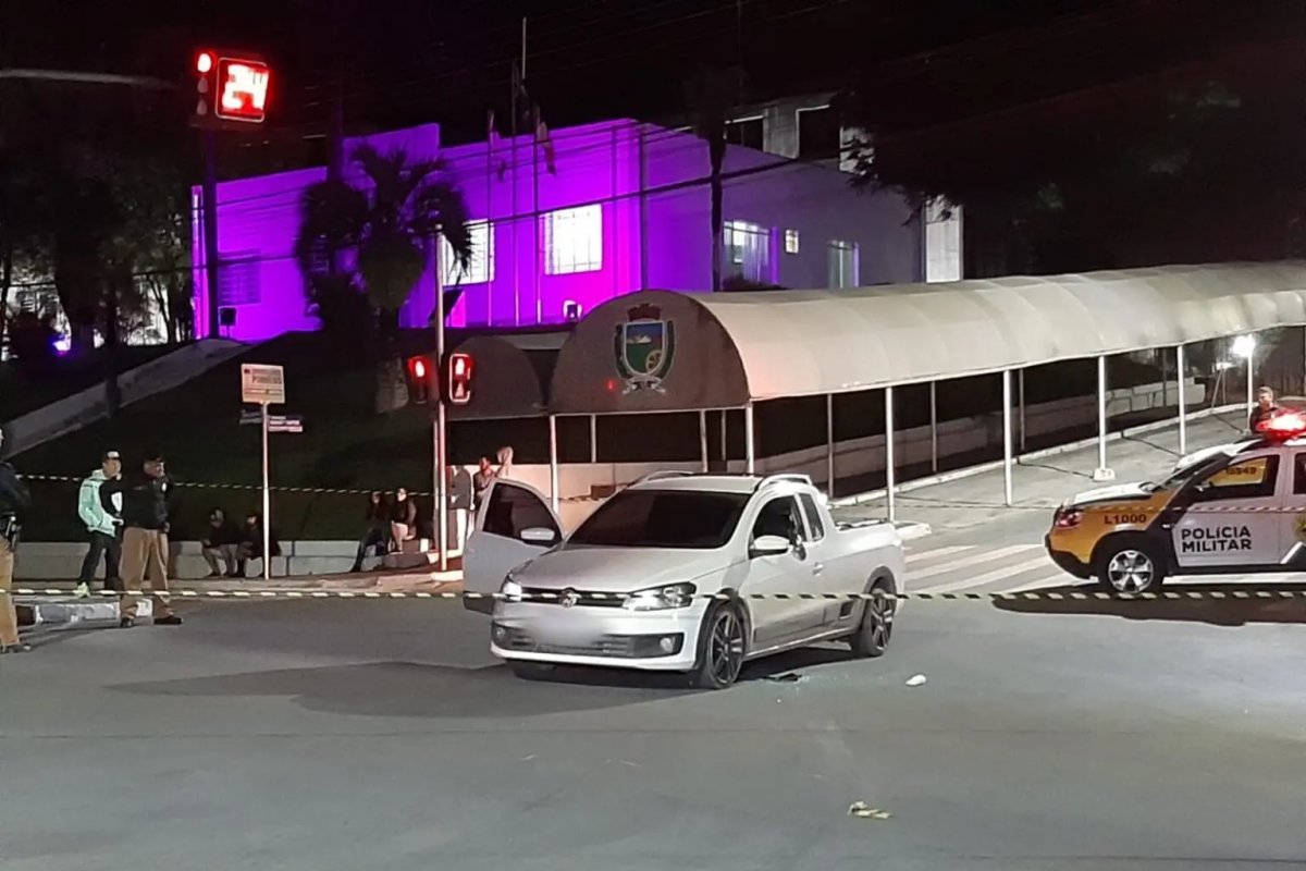 Homem é morto a tiros após suposta discussão em partida de futebol entre amigos