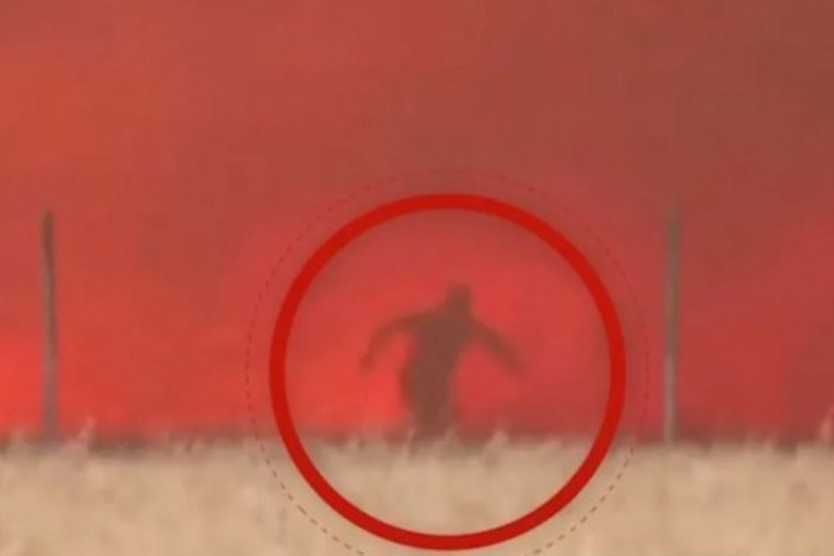 Morre espanhol que foi filmado em um dos piores incêndios em vilarejo na Europa