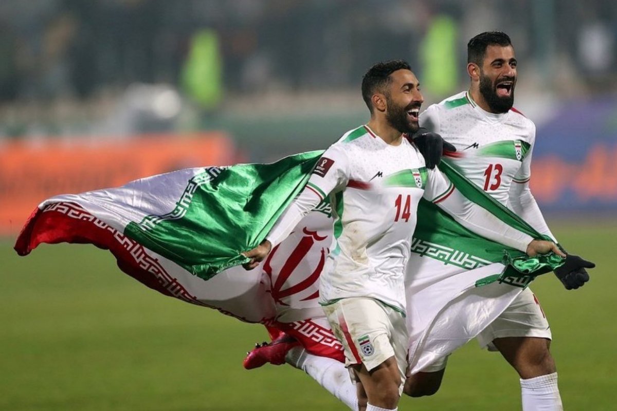 Grupo de atletas encaminha carta à Fifa solicitando exclusão do Irã da Copa