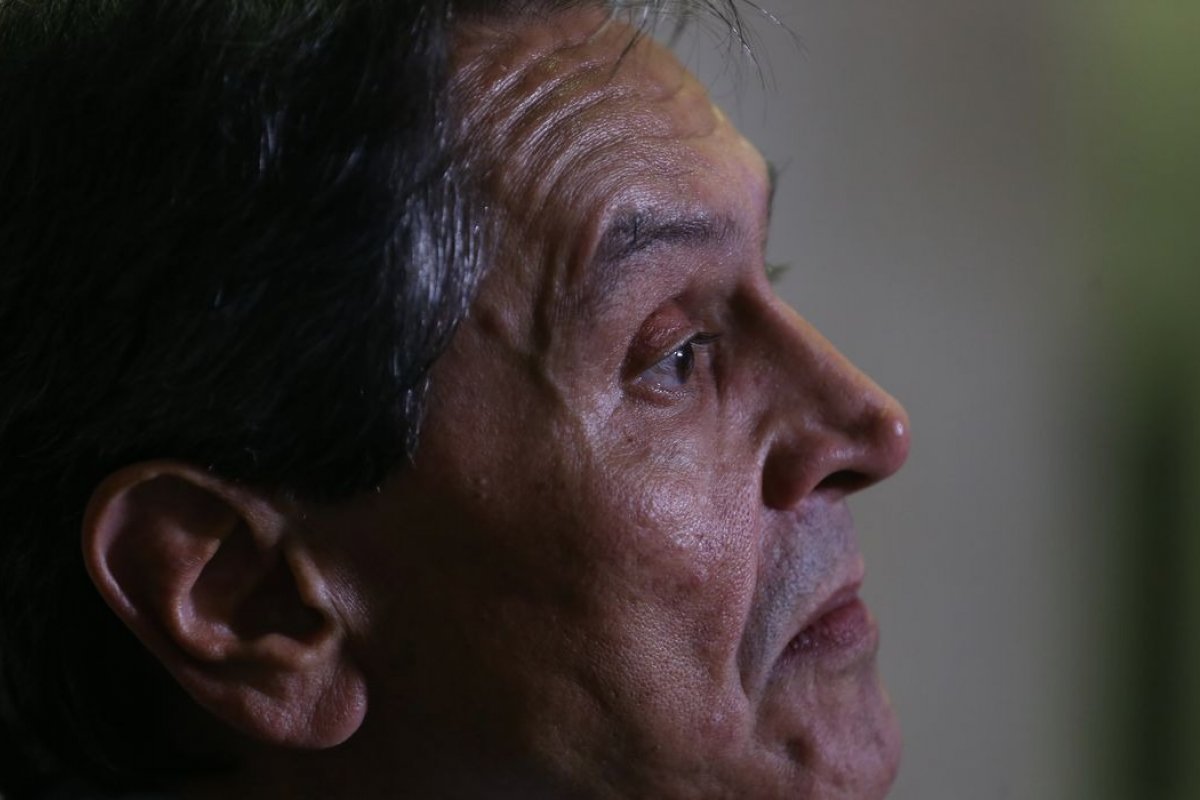 TSE pede que PTB devolva verba paga a Roberto Jefferson; veja