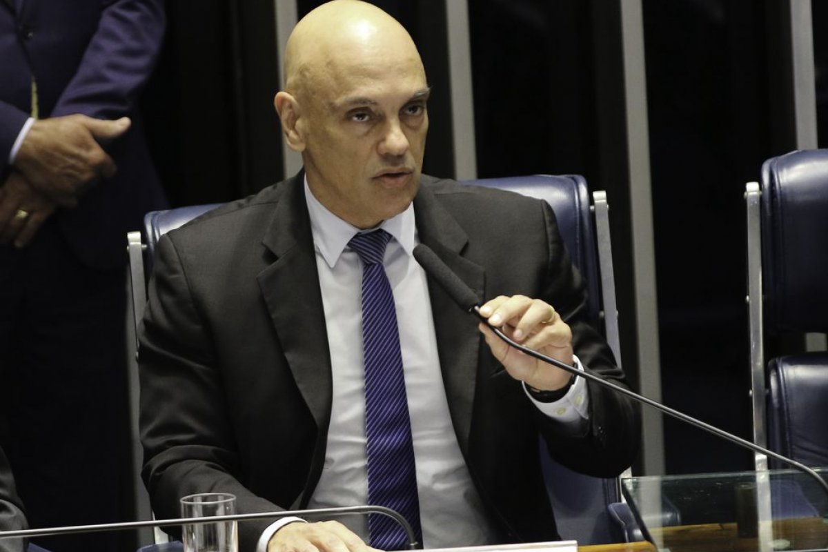 Presidente do TRE-BA participa de reunião com Alexandre de Moraes