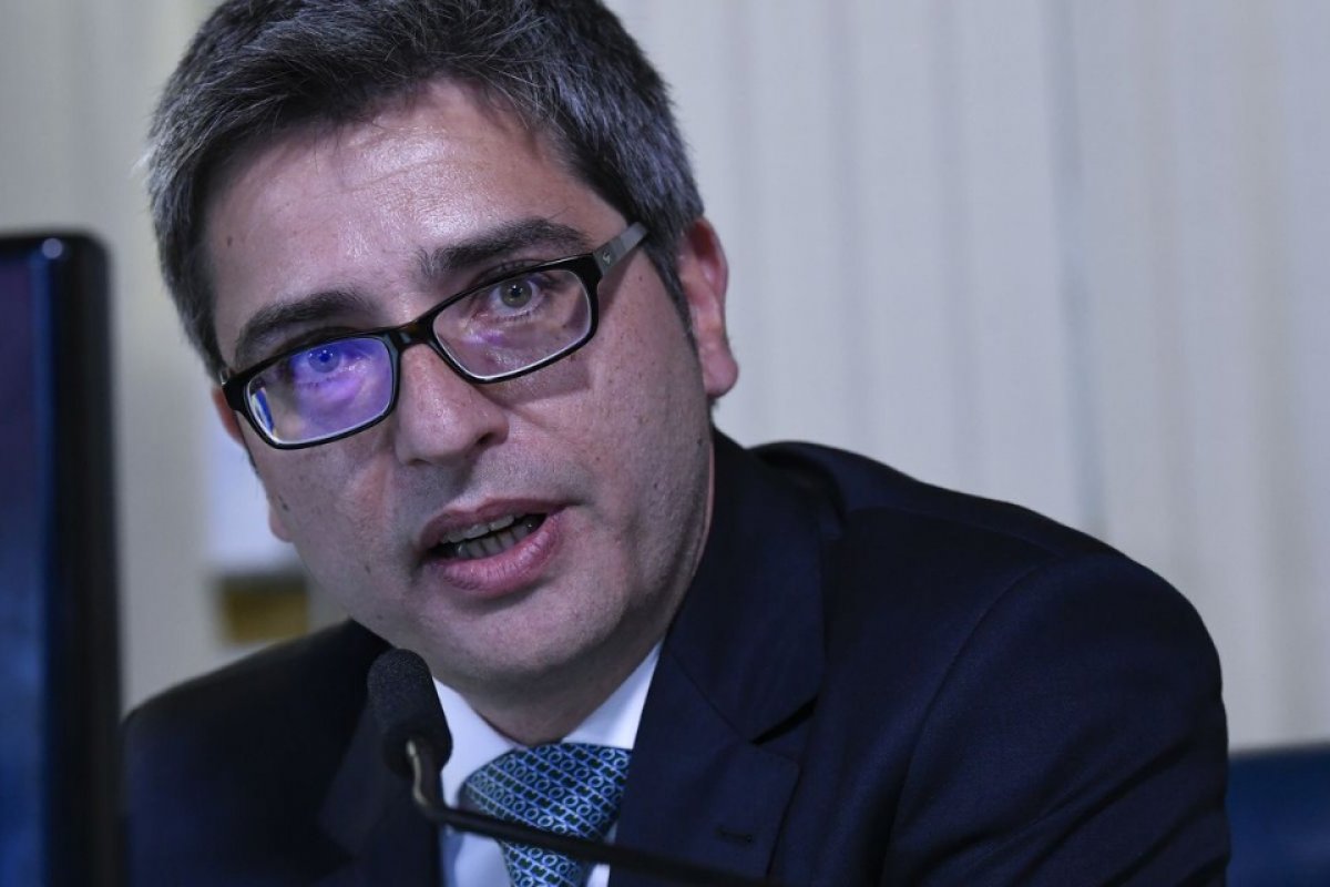 Líder do governo critica ações do TSE contra Bolsonaro: ‘Não tem contribuído para pacificação’