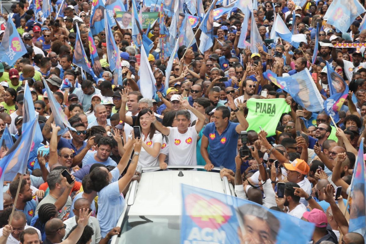 ACM Neto fala em ‘virada histórica’ no 2° turno das eleições na Bahia