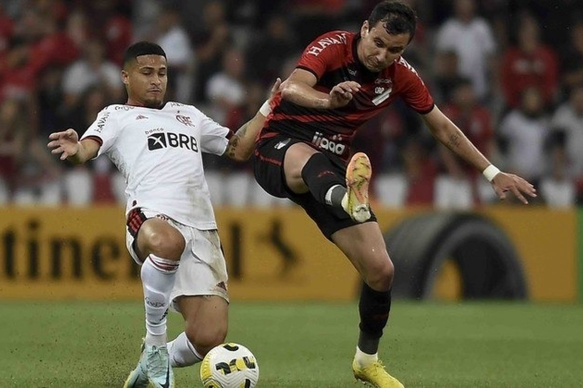 Final da Libertadores: Flamengo e Athletico Paranaense disputam taça neste sábado