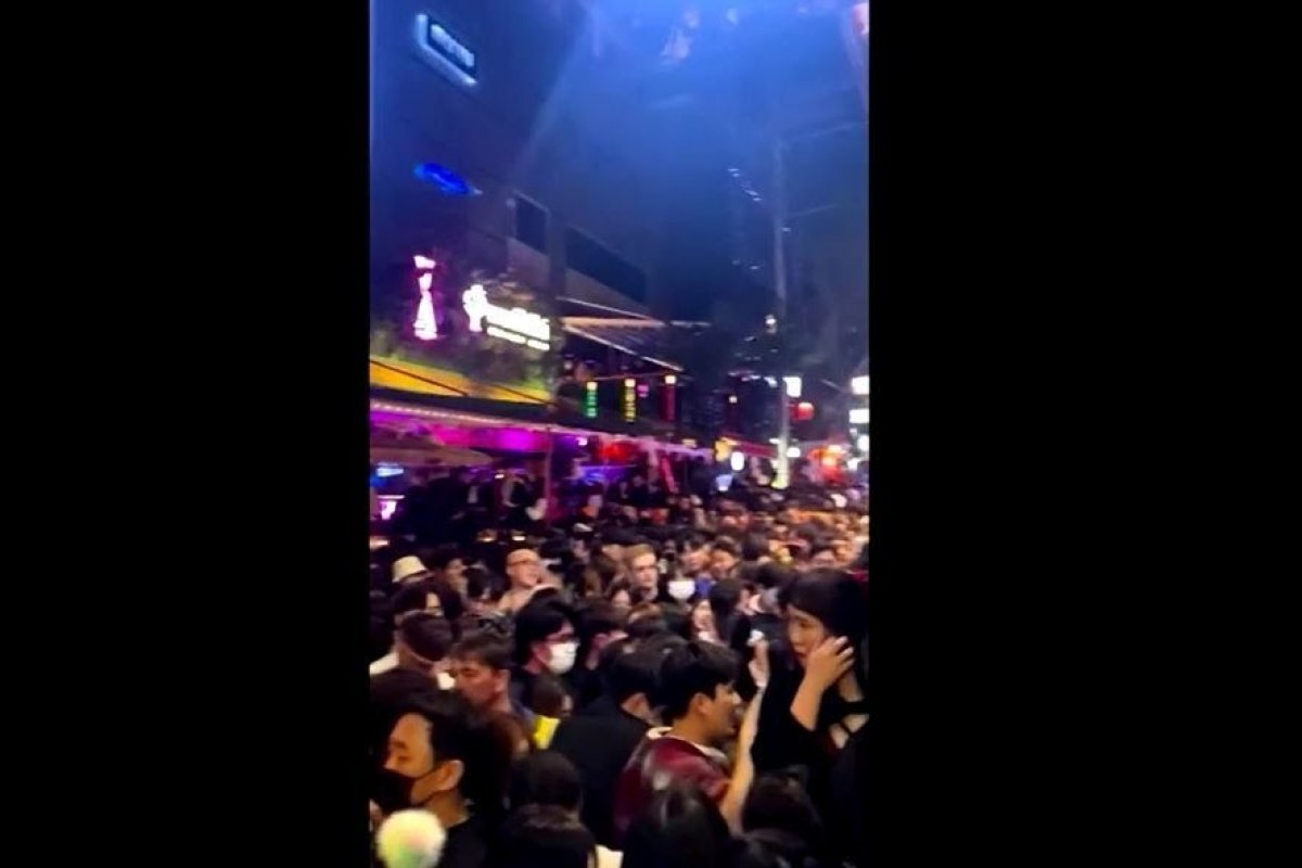 Ao menos 26 estrangeiros de 14 países morreram em tumulto em Seul