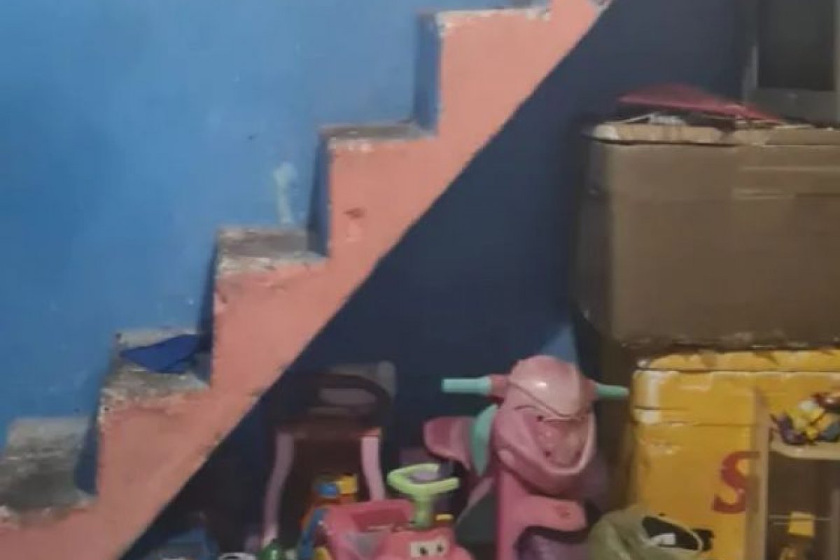 Criança de 3 anos morre após cair de escada dentro de casa em Salvador