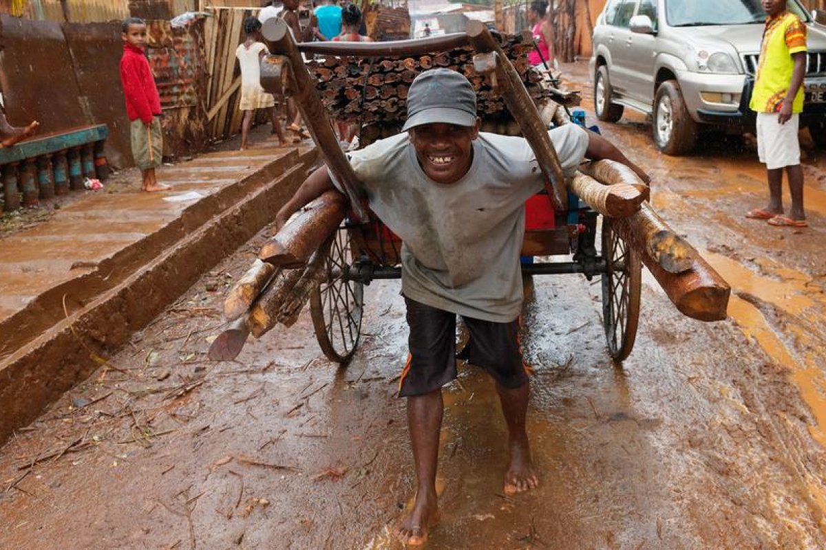 Mercado de trabalho global continuará se deteriorando, aponta OIT