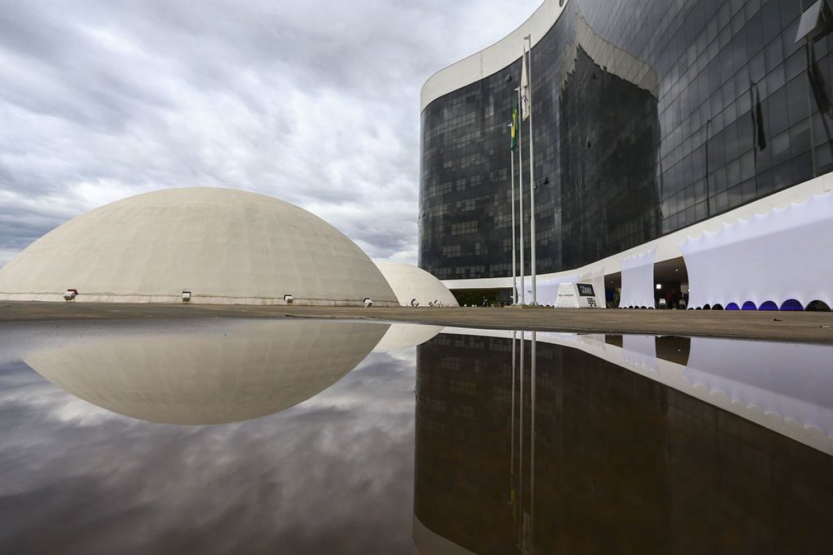 Diplomação dos eleitos deve acontecer até o dia 19 de dezembro