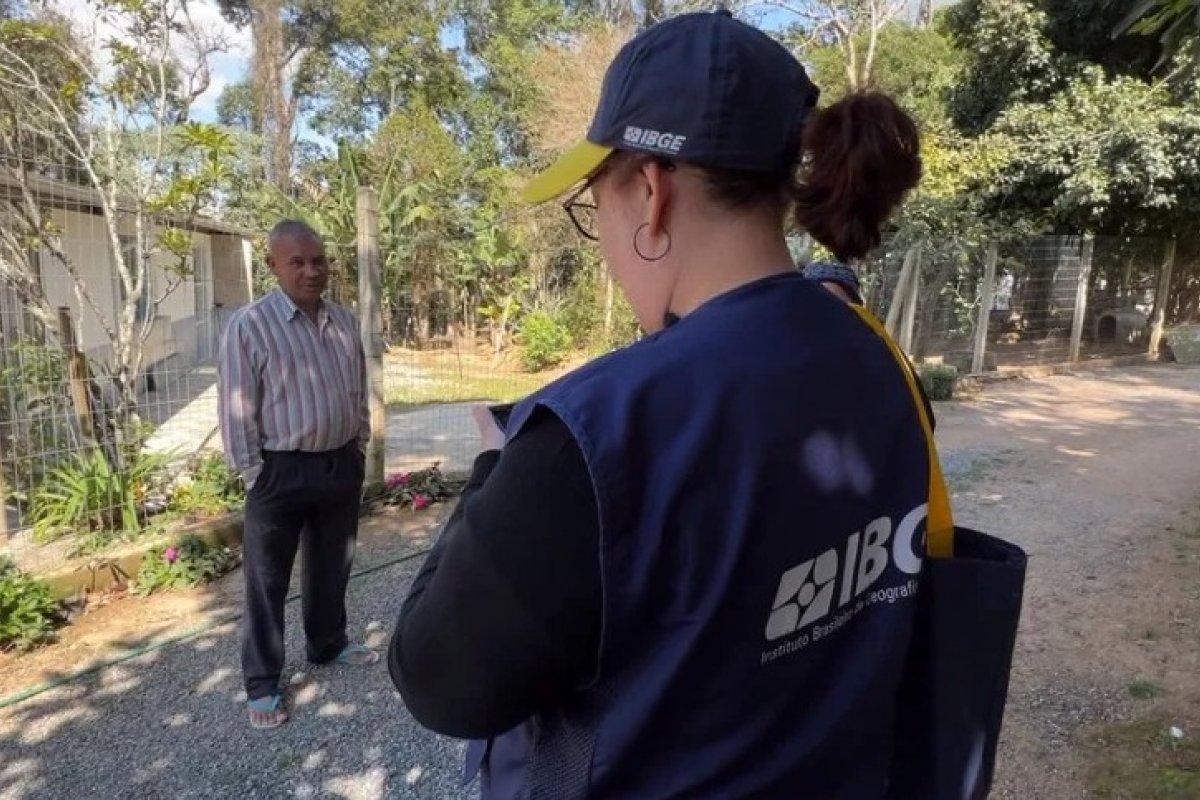 Censo 2022: quase 64% da população já foi recenseada pelo IBGE