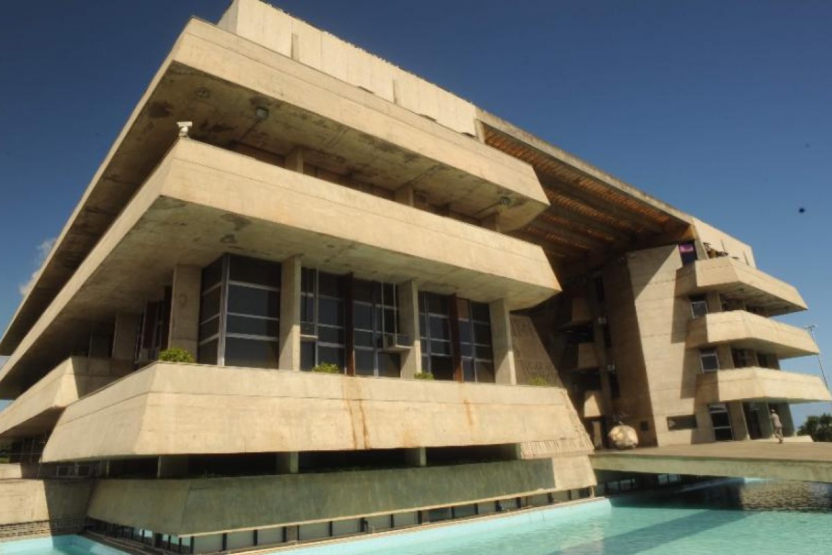 Presidente da ALBA convoca sessão extraordinária para votar a LDO 2023 e outros 4 projetos