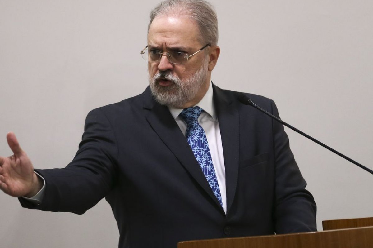 Augusto Aras afirma que PGR está atuando para desbloquear as rodovias