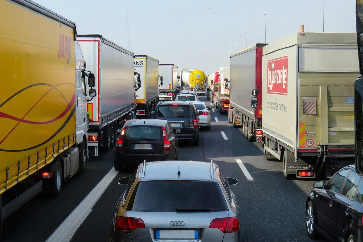 Prejuízo do Comércio por conta do bloqueio nas rodovias pode chegar a R$1,8 bilhão