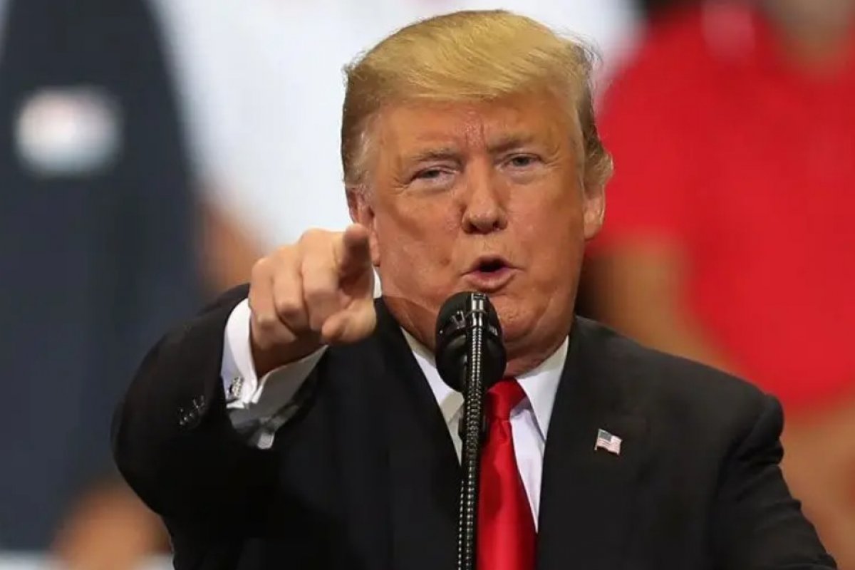 Trump afirmou que poderá conceder seu depoimento na investigação de impeachment