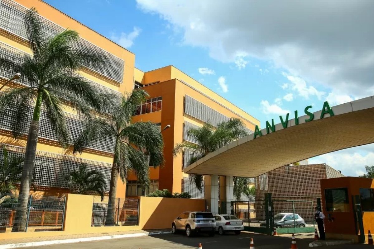 Anvisa alerta para possível desabastecimento de insumos por causa de bloqueios