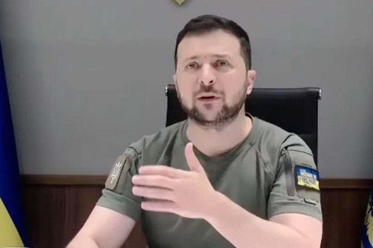 Presidente da Ucrânia diz que Rússia vai fazer de tudo para destruir o fornecimento de energia