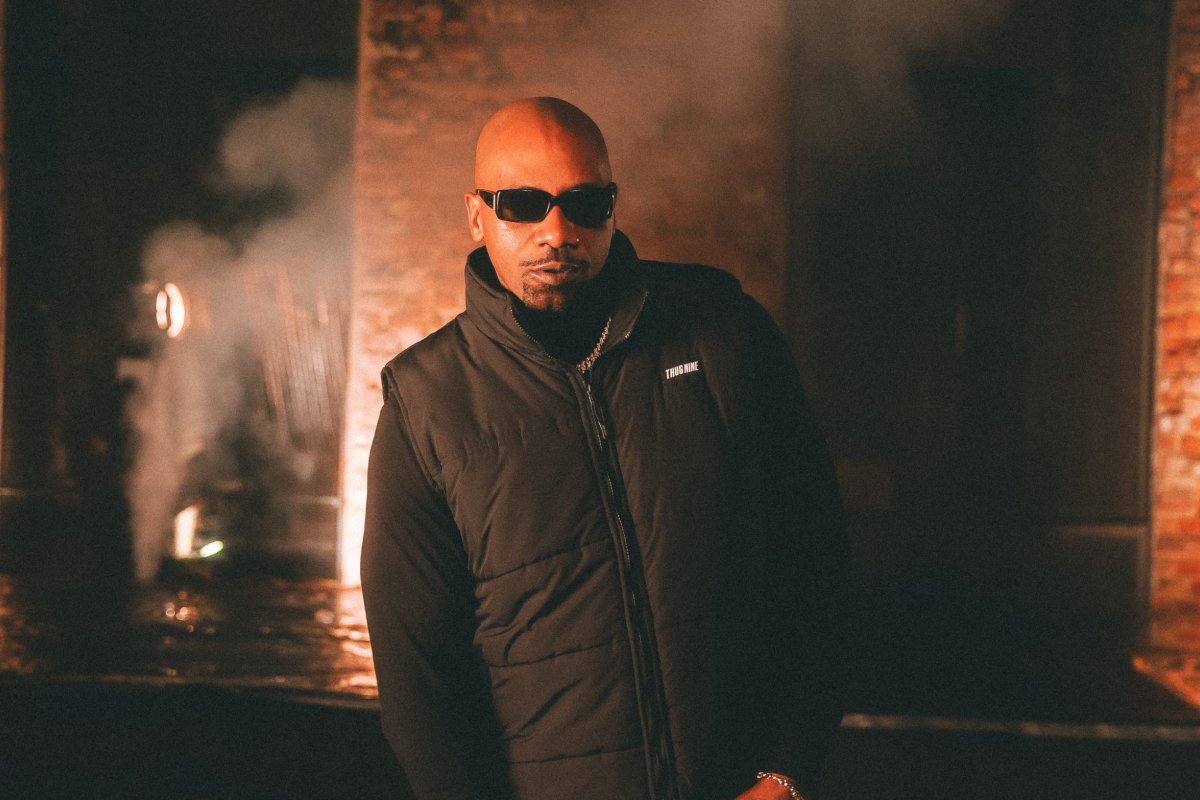 "Dr. Dril": MV Bill mistura o rap noventista ao trap e o drill em novo EP