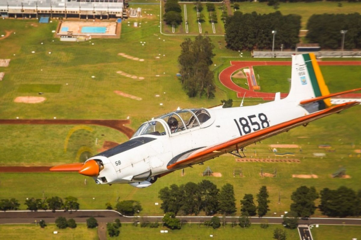 Força Aérea Brasileira assume buscas por aeronave desaparecida em Santa Catarina