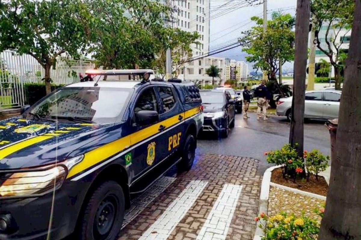 PRF deflagra ação para combater esquema de fraude fiscal no comércio de cerveja