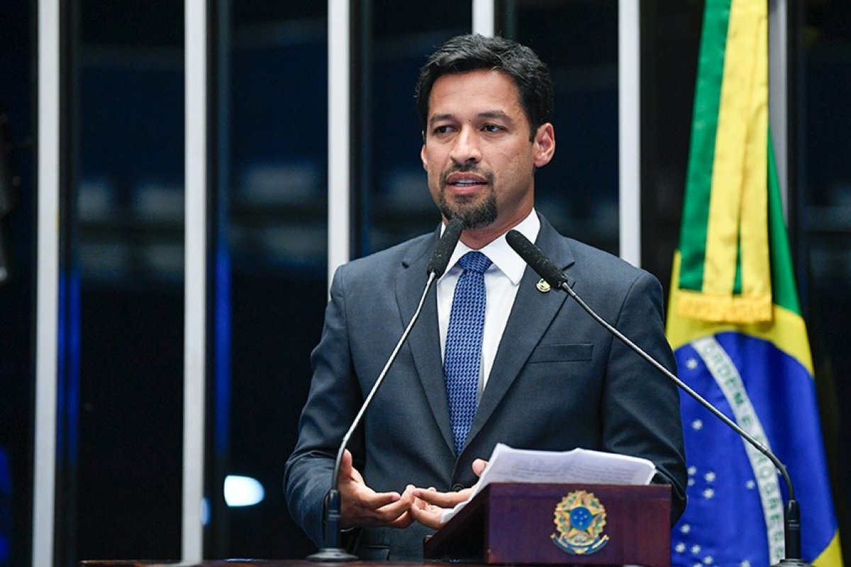 Comissão aprova quatro emendas para Orçamento de 2023