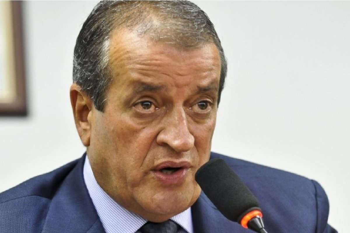 "Mal entendido", diz presidente do PL após desconforto de ministros com fala sobre relatório de militares