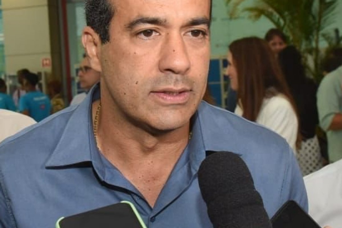 ‘Prefeitura já foi além do que era possível’, diz Bruno sobre piso de agentes de saúde