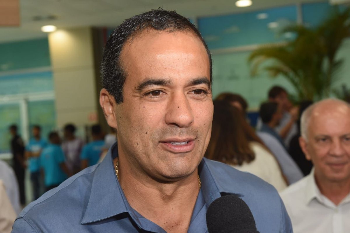 Copa: Prefeitura de Salvador terá expediente até às 12h nos dias de jogos do Brasil