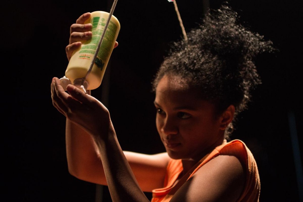 Espetáculo “Encarceradas” entra em cartaz no Teatro Gamboa Nova