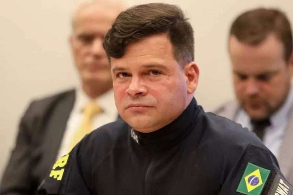 Diretor da PRF é investigado pela PF por atuação em bloqueios de rodovias
