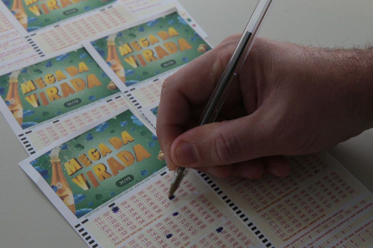 Mega da Virada vai pagar prêmio estimado em R$ 450 milhões