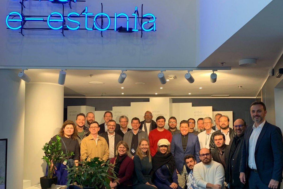 Prefeita de Eunápolis participa de missão paradiplomática na Europa