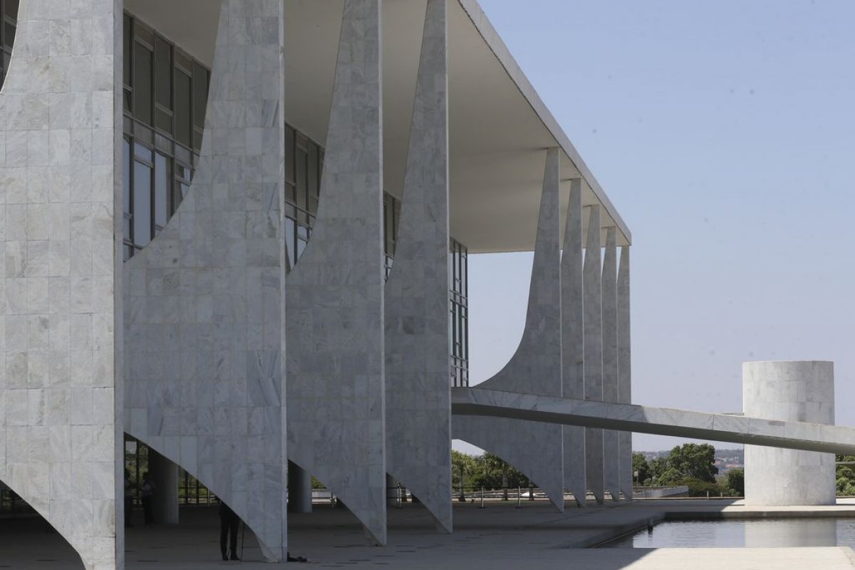 MPF pede investigação para apurar documentos que foram deletados dos computadores do Planalto