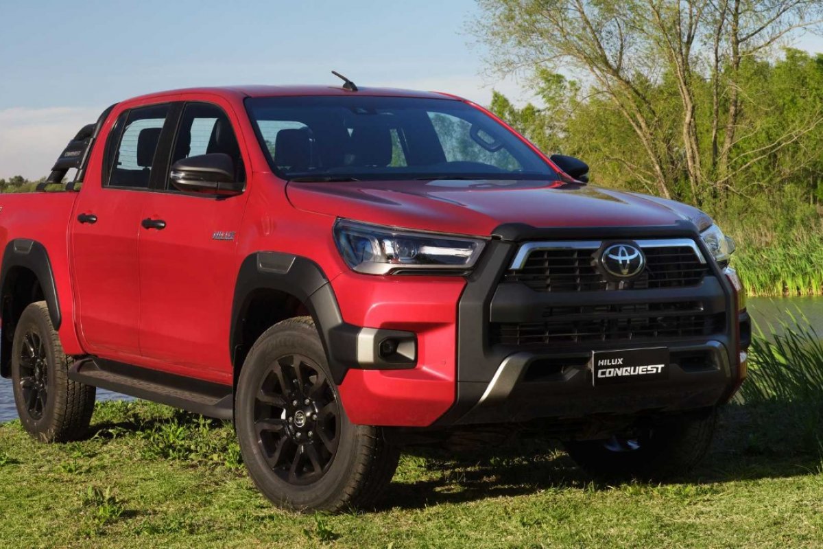 Toyota lança nova versão da Hilux na Argentina e pode chegar aqui 