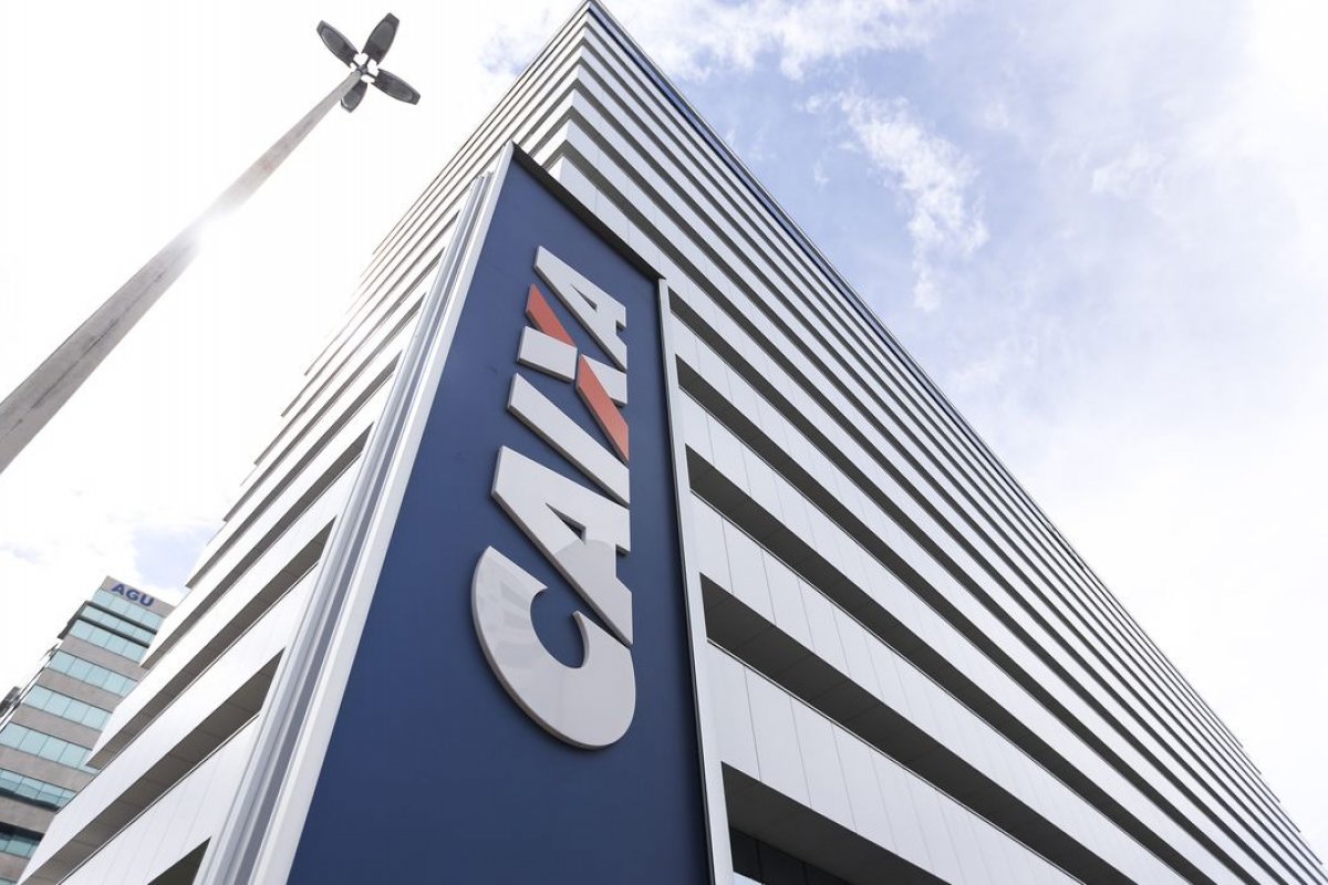 Empréstimo Auxílio Brasil: crédito consignado volta a ser liberado pela Caixa