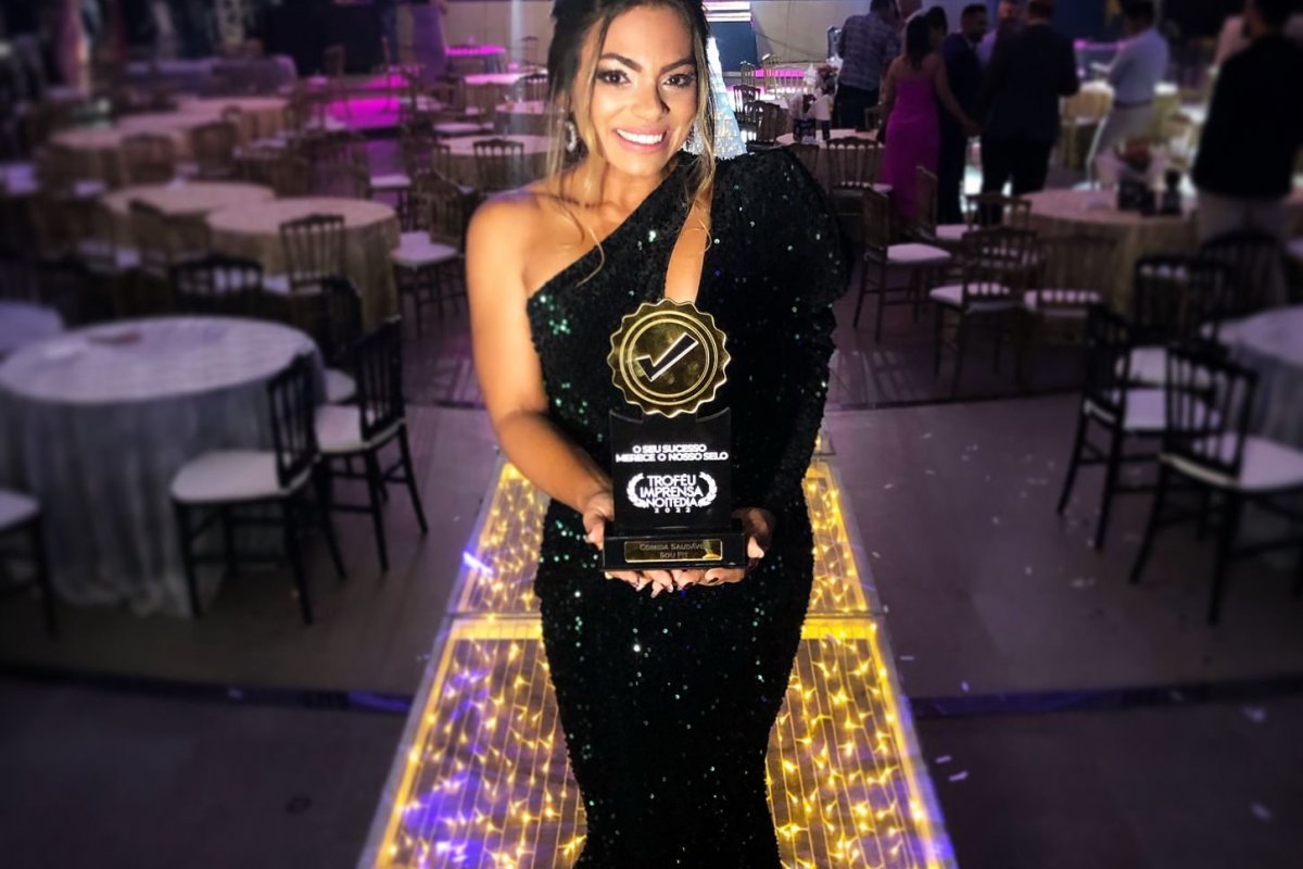 Empresária feirense Lilla Bastos ganha Troféu Imprensa NoiteDia e comemora expansão na Bahia!