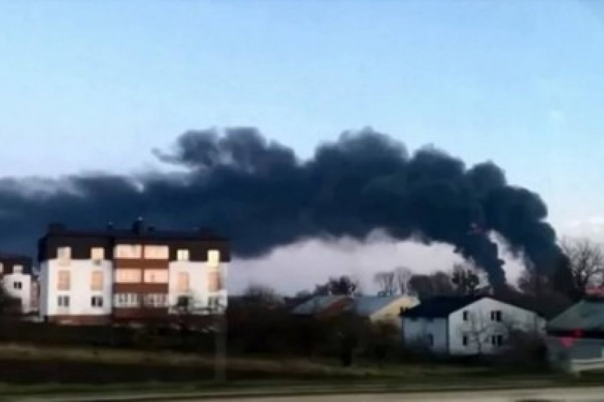 Explosão na Polônia perto da fronteira com a Ucrânia deixa Otan e militares em alerta