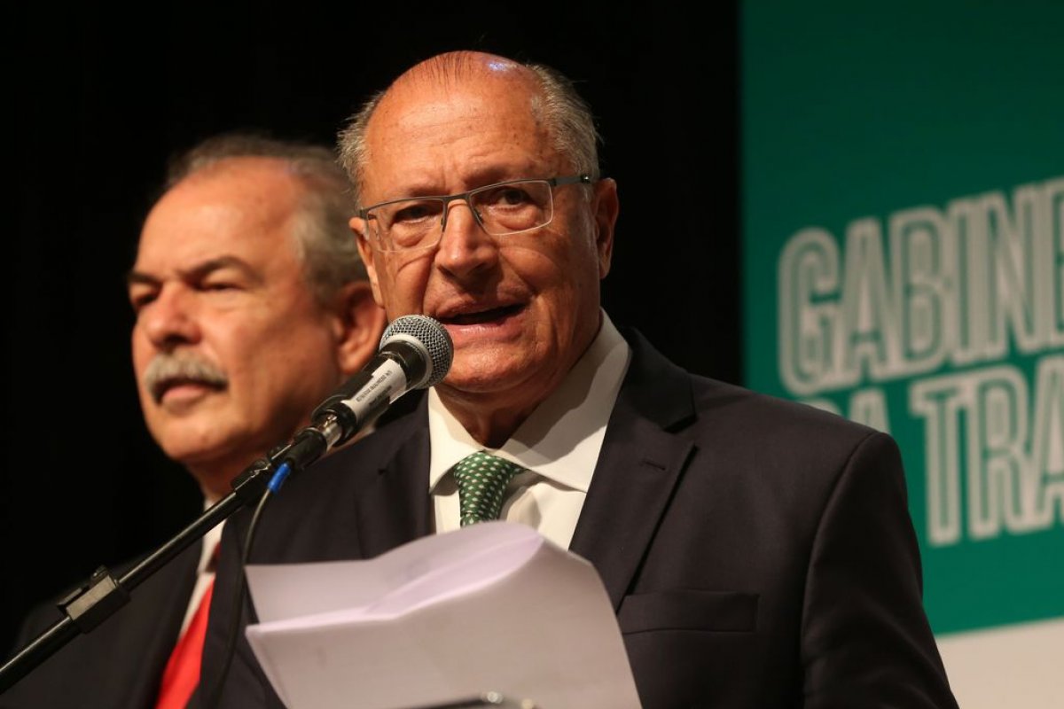 Geraldo Alckmin revela que governo eleito deve ter 31 ministérios