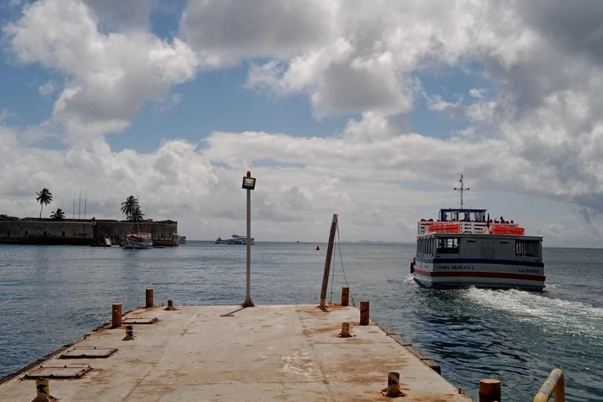 Travessia Salvador -Mar Grande registra movimento de embarque tranquilo nesta quinta (17)