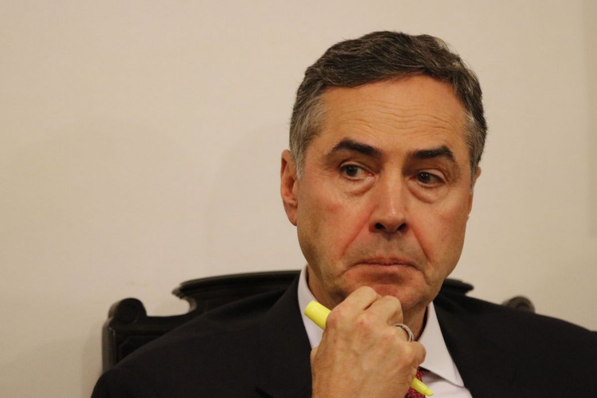 Ministro Barroso reconhece trânsito em julgado de decisões que reestabeleceram condenações de PMs envolvidos no Massacre do Carandiru