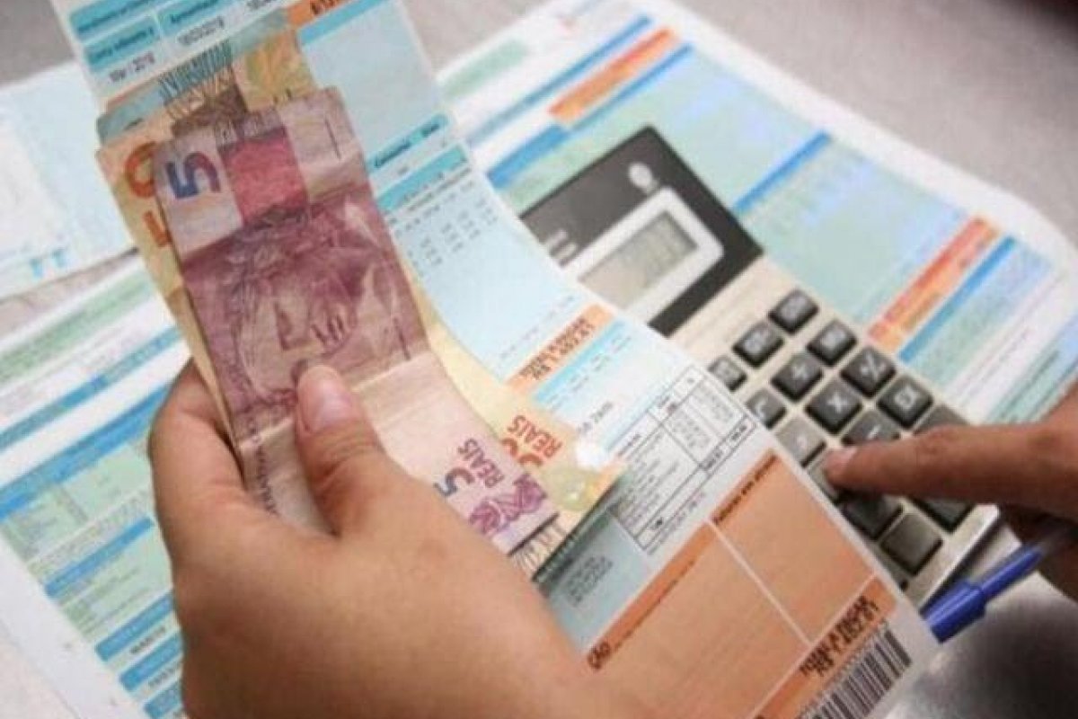Na Bahia, mais de 4,3 milhões de pessoas estão com contas atrasadas, diz pesquisa