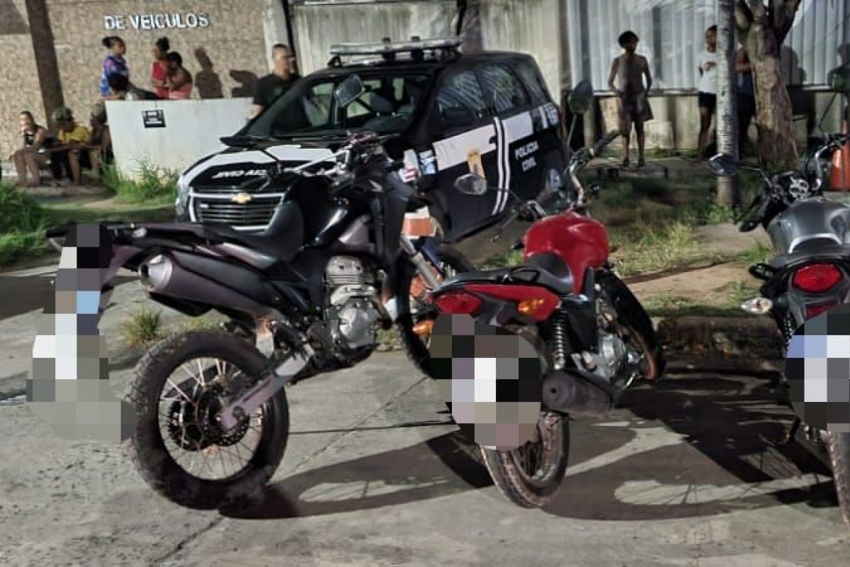 Homem flagrado com motocicletas roubadas tenta subornar PM com R$ 30 mil
