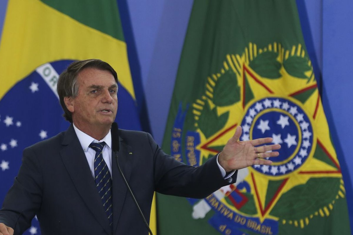 Governo eleito convida partidos de apoio a Bolsonaro para reunião do conselho político